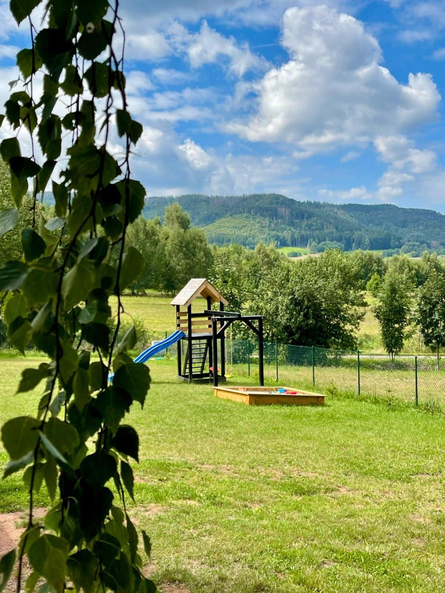 Brda Na Skraju Lasu Wambierzyce Exteriör bild
